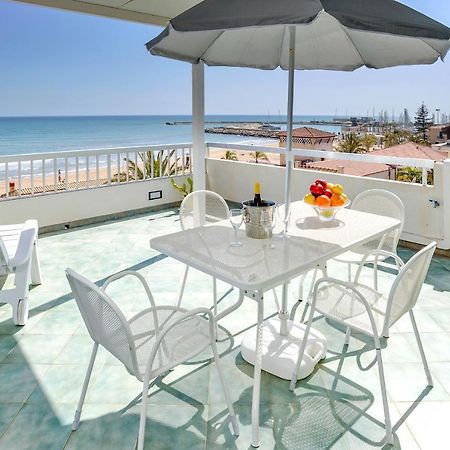 Archimede, Appartamento Con Vista In Centro A Marina Di Ragusa Dış mekan fotoğraf