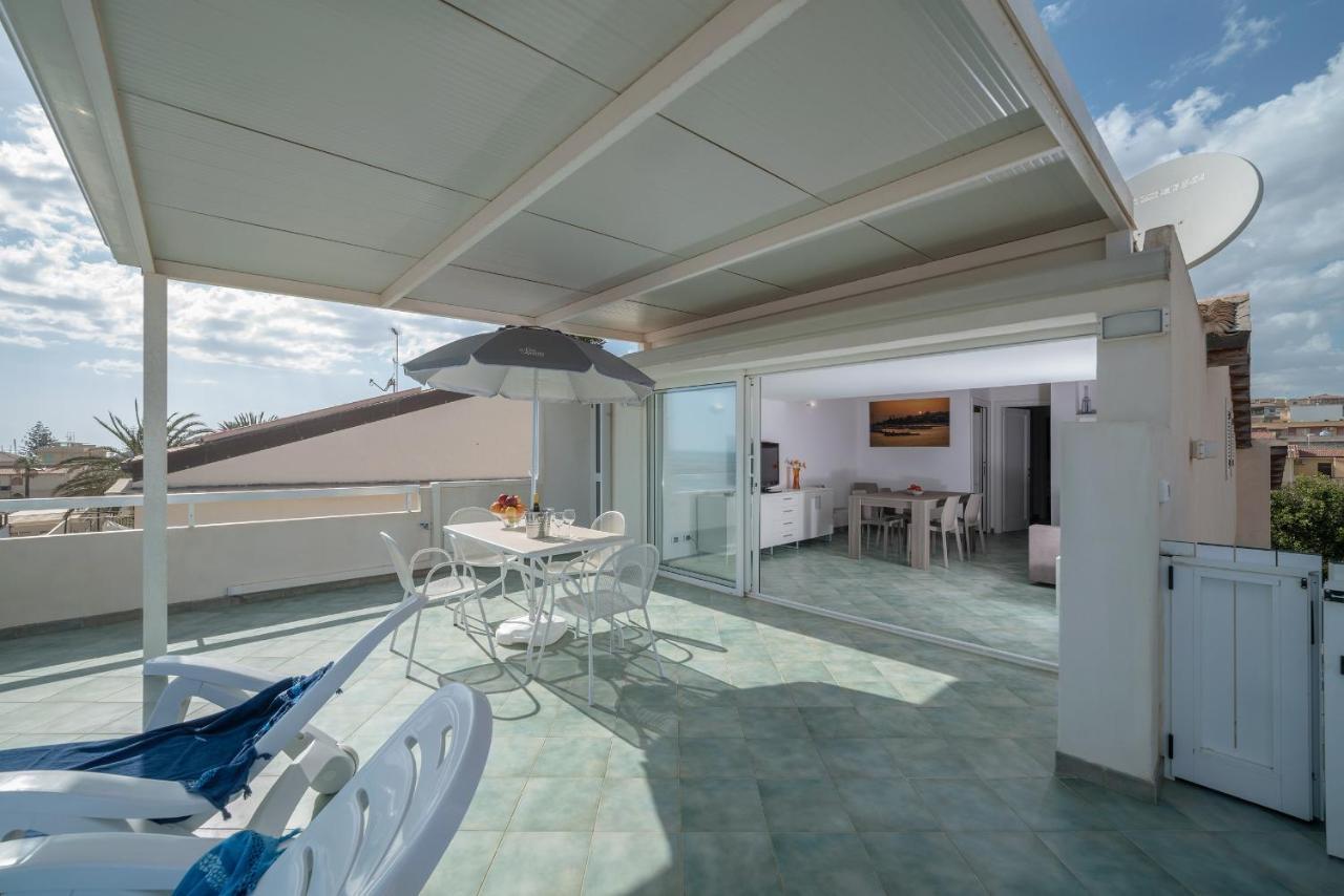 Archimede, Appartamento Con Vista In Centro A Marina Di Ragusa Dış mekan fotoğraf