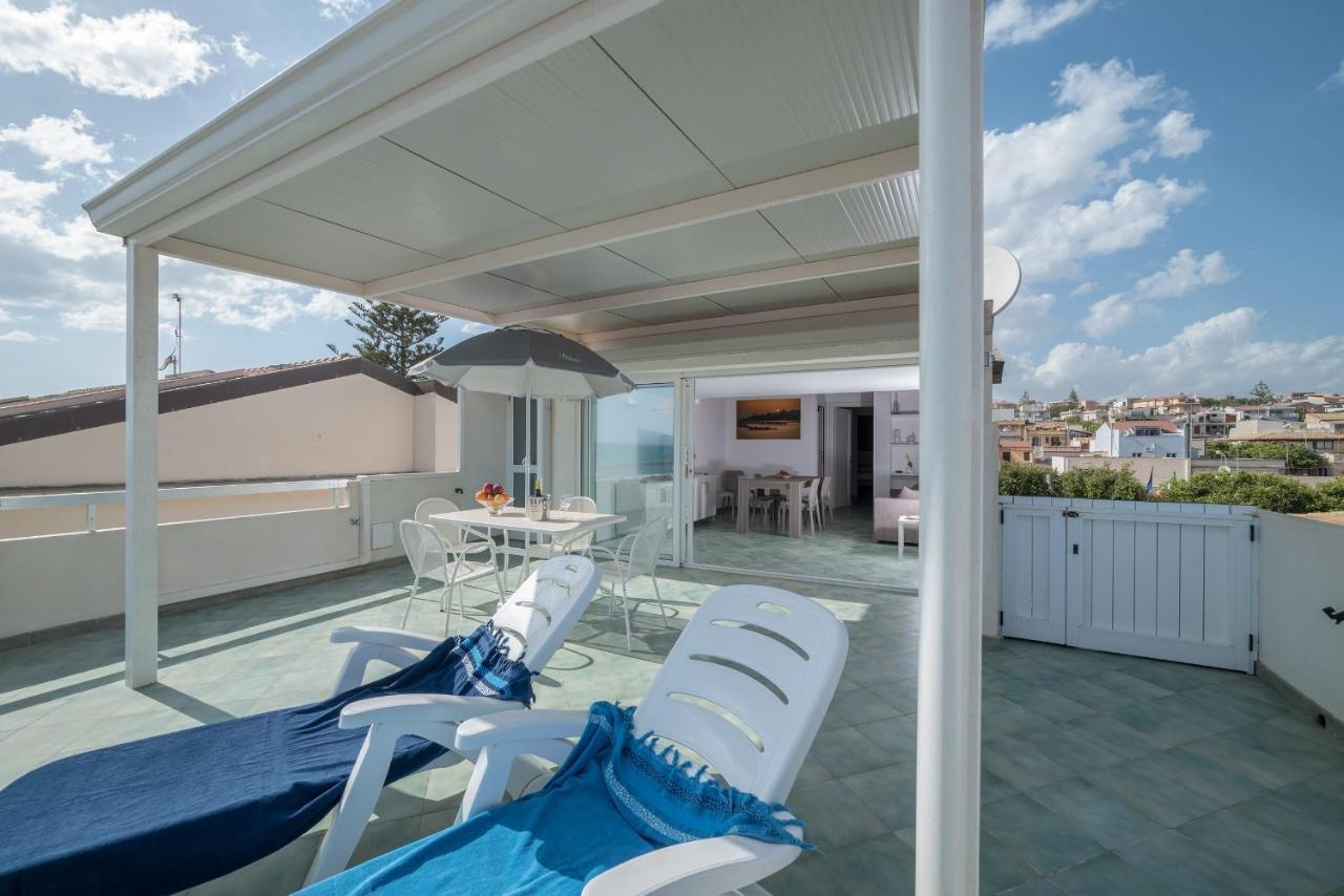 Archimede, Appartamento Con Vista In Centro A Marina Di Ragusa Dış mekan fotoğraf