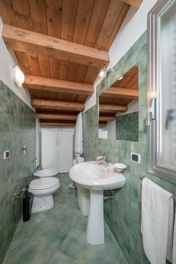 Archimede, Appartamento Con Vista In Centro A Marina Di Ragusa Dış mekan fotoğraf