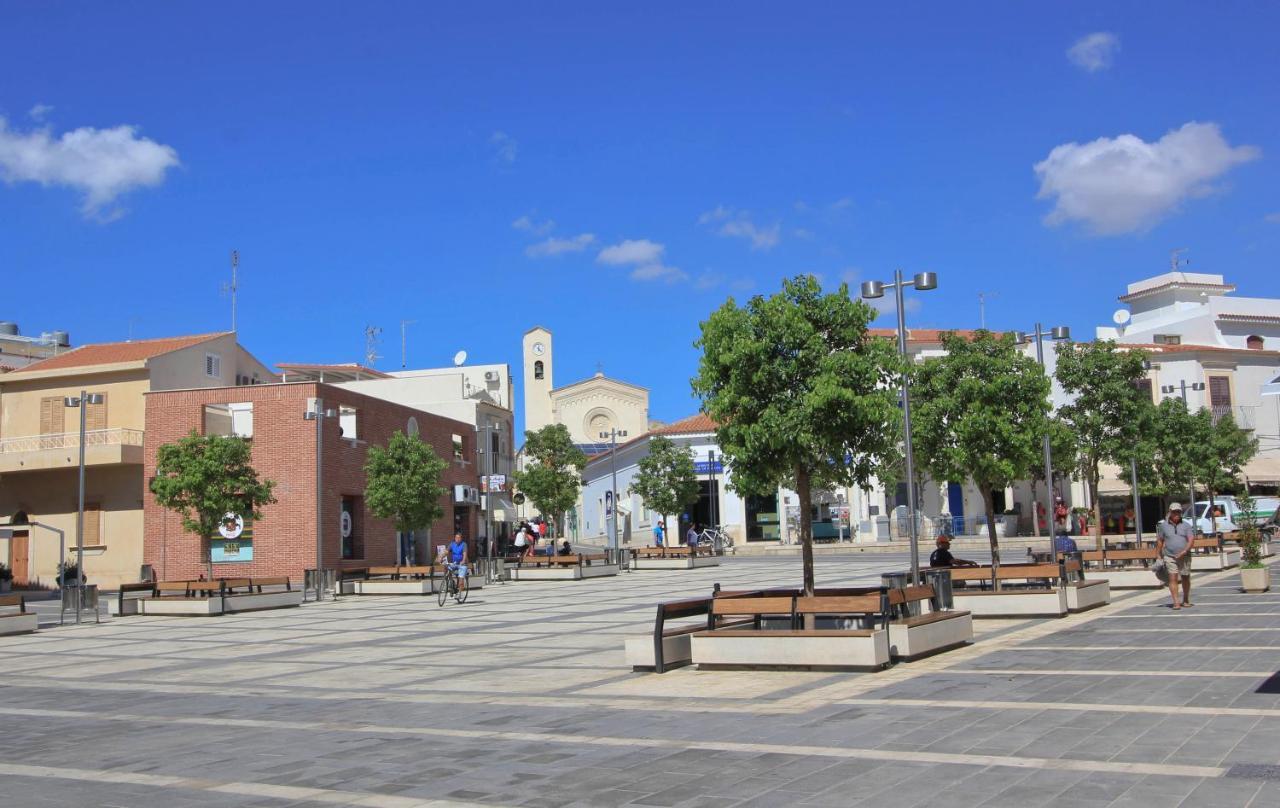 Archimede, Appartamento Con Vista In Centro A Marina Di Ragusa Dış mekan fotoğraf